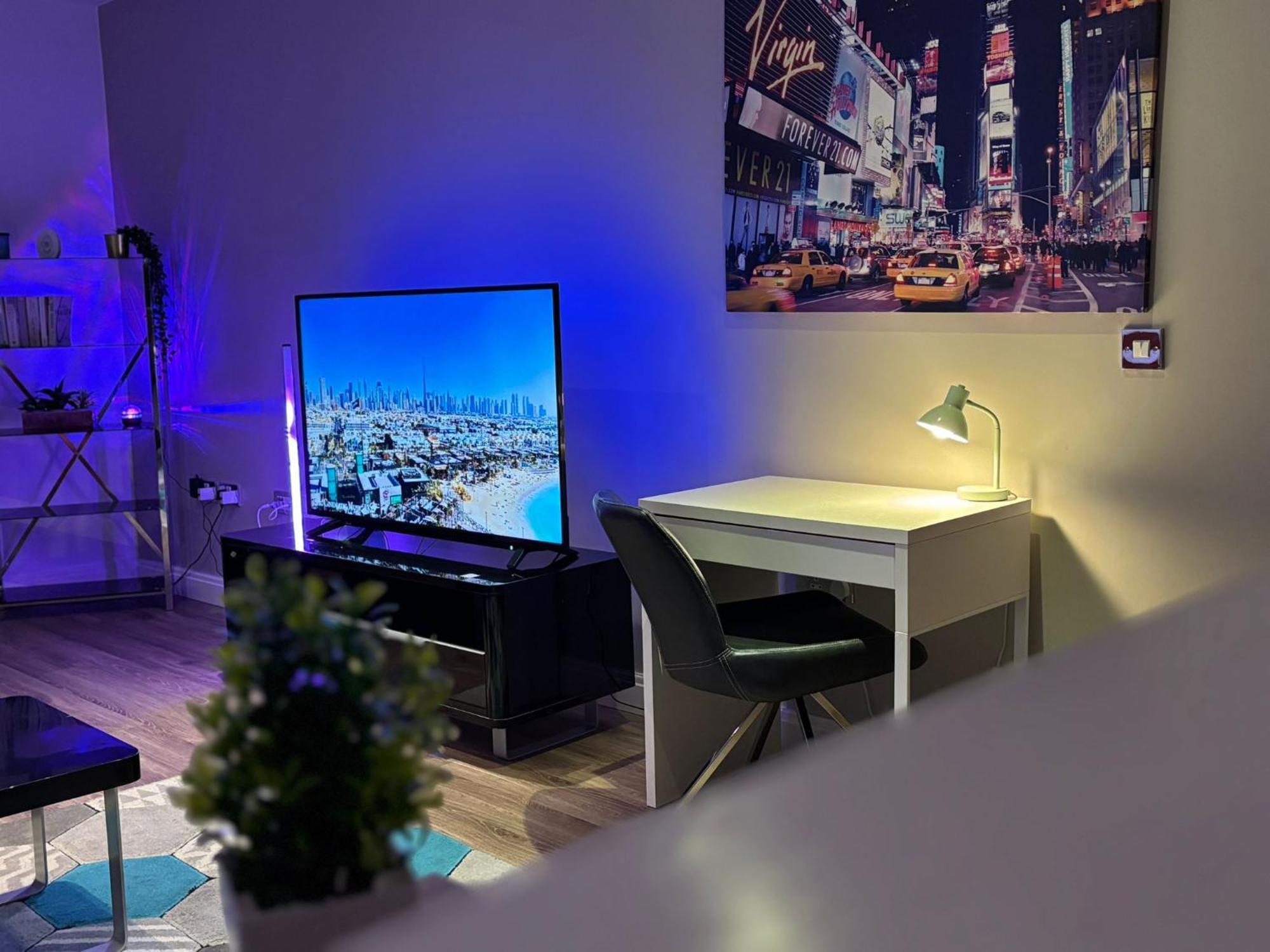 24-7 Secured City Centre Apartments With Free Underground Parking And Wifi Birmingham Exteriér fotografie