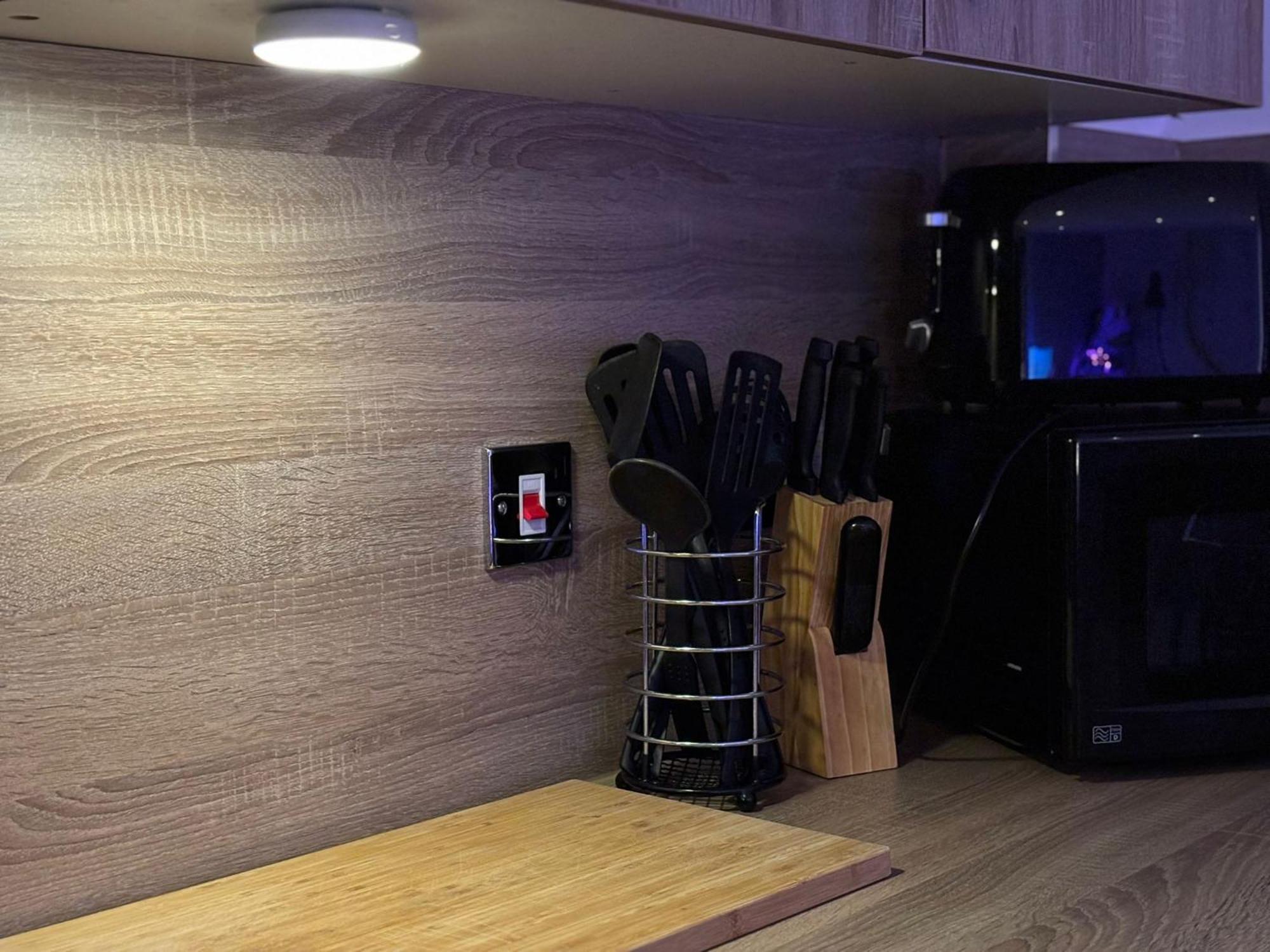24-7 Secured City Centre Apartments With Free Underground Parking And Wifi Birmingham Exteriér fotografie