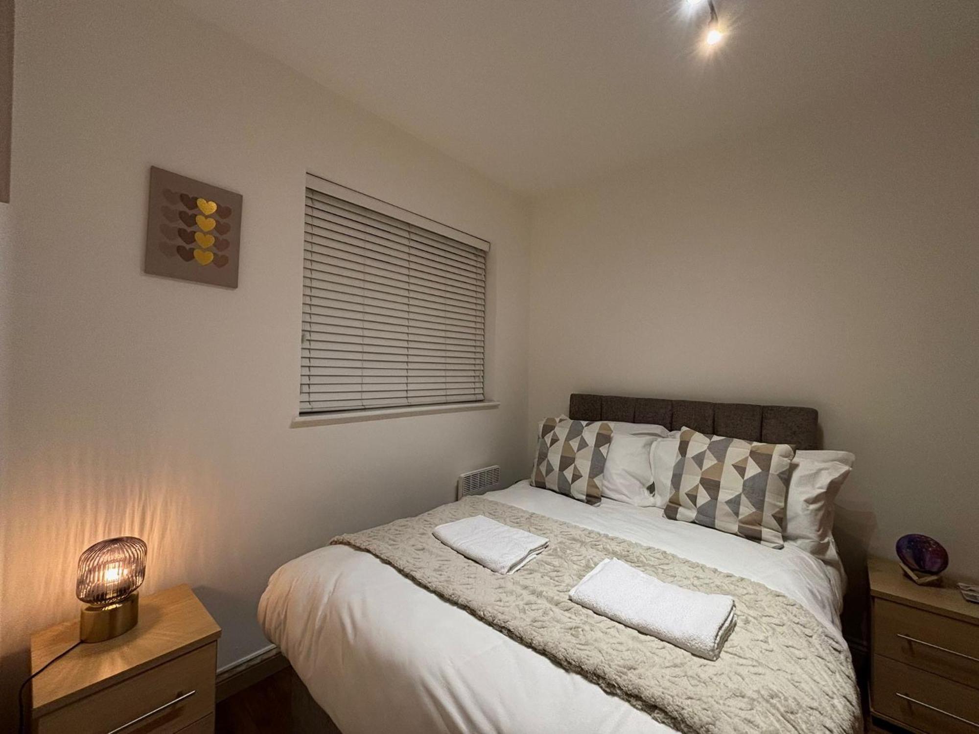 24-7 Secured City Centre Apartments With Free Underground Parking And Wifi Birmingham Exteriér fotografie