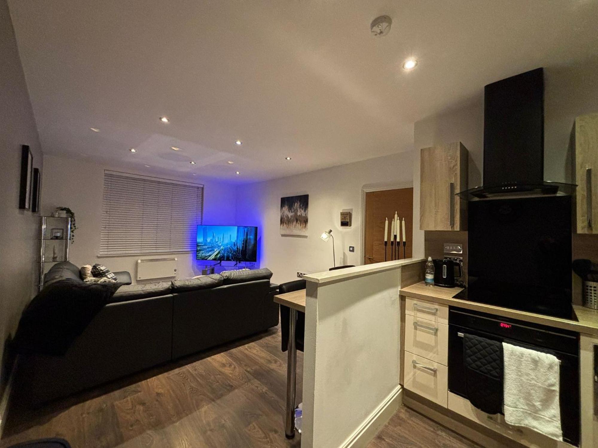 24-7 Secured City Centre Apartments With Free Underground Parking And Wifi Birmingham Exteriér fotografie