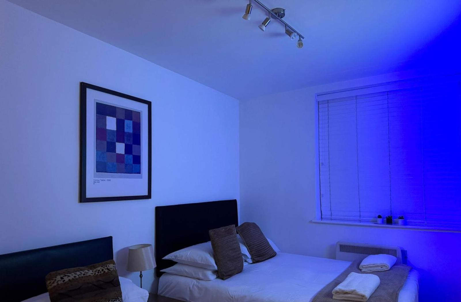 24-7 Secured City Centre Apartments With Free Underground Parking And Wifi Birmingham Exteriér fotografie