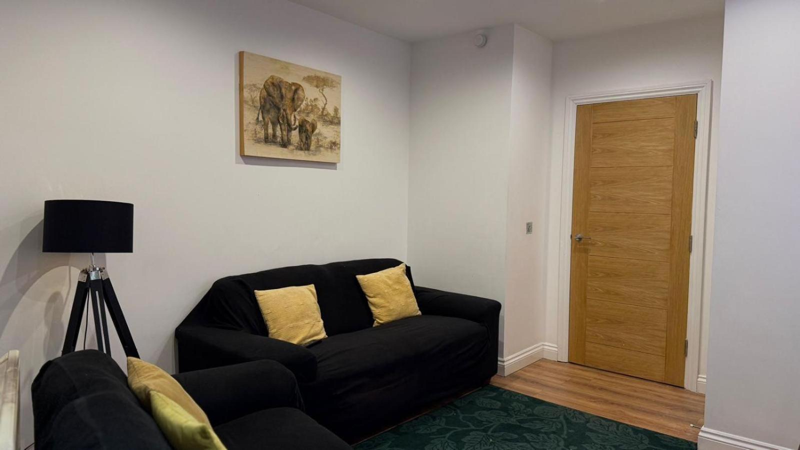 24-7 Secured City Centre Apartments With Free Underground Parking And Wifi Birmingham Exteriér fotografie